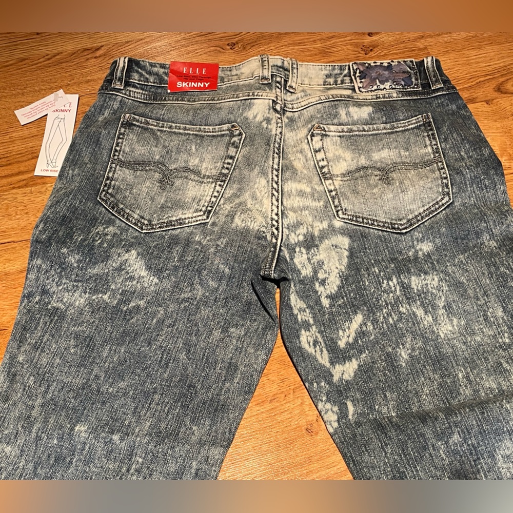 Elle Skinny Acid Washed Jeans - Picture 12 of 13